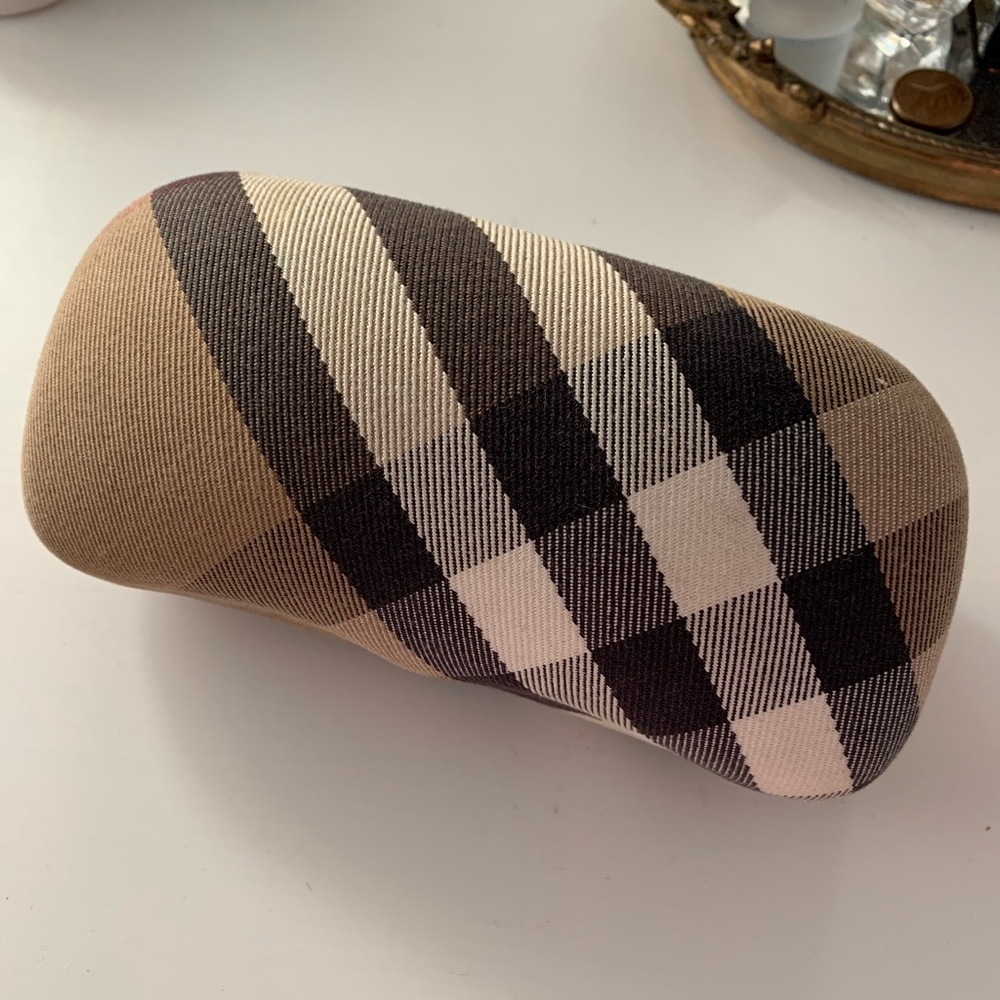 SOLD—— Authentic Burberry Sunglasses - Picture 11 of 14
